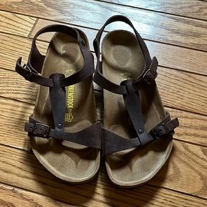 Birkenstock sandals. Size 42. Women’s 11. Men’s 9.